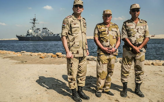 مصر اليوم - استفار أمني على طول المجرى الملاحي في الإسماعيلية