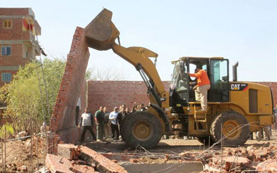 مصر اليوم - محافظ الجيزة : إزالة 4 عقارات مخالفة في كرداسة