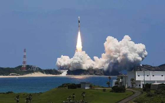   مصر اليوم - الصاروخ الياباني اتش-2ايه وضع في المدار قمرًا اصطناعيًا لمراقبة الكوارث الطبيعية