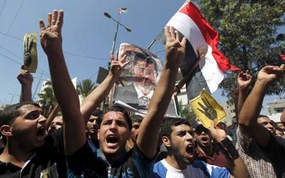   مصر اليوم - انطلاق مسيرة لأنصار مرسي في حدائق حلوان