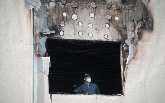   مصر اليوم - 21 قتيلًا في حريق داخل مستشفى للمسنين في كوريا الجنوبية