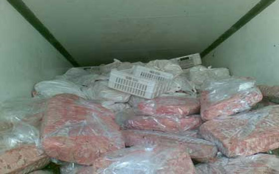   مصر اليوم - مصادرة 700 كيلو جرام من اللحوم الفاسدة في السعودية