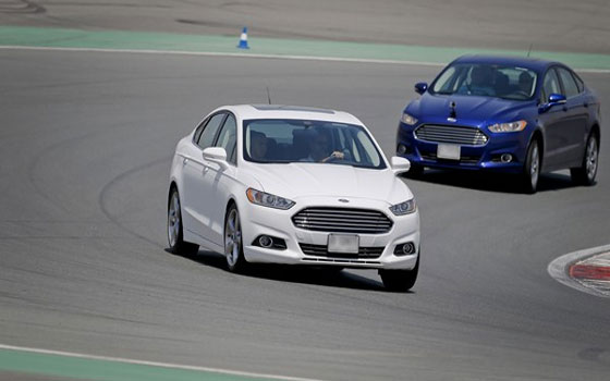   مصر اليوم - فورد تعرف عملاء المبيعات والاعلامين على أحدث تقنياتها ومنتجاتها