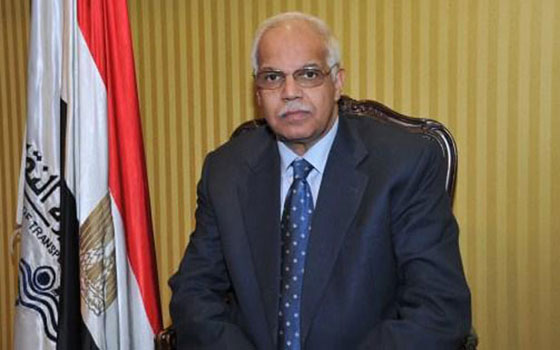   مصر اليوم - محافظ القاهرة يشهد إزالة مبنى مُخالف بجوار المحكمة الدستوريَّة