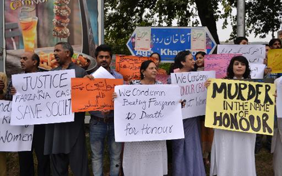   مصر اليوم - إعتقال أربعة أشخاص في قضية رجم المرأة الباكستانية