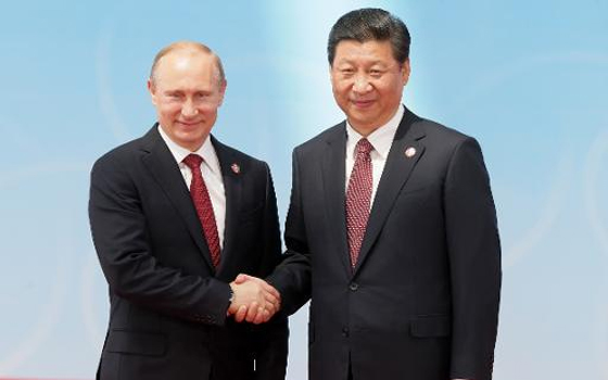   مصر اليوم - بوتين يبرم مع شي جينبينغ عقدًا ضخمًا لتزويد الصين بالغاز الروسي