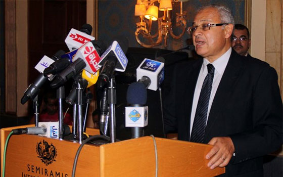   مصر اليوم - وزير السياحة هشام زعزوع يؤكّد أنَّ ضوابط الحج السياحي شهدت تطوّرًا جذريًا