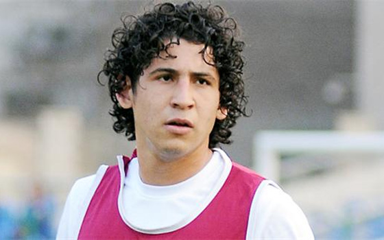 مصر اليوم - فيورنتينا الإيطالي يتمسك بالمدافع المصري أحمد حجازي