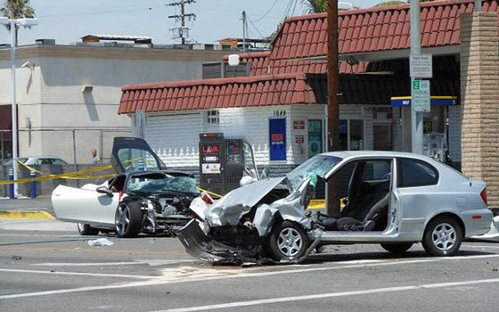   مصر اليوم - قائد هيونداي أكسنت مخمور يقتل قائد سيارة فيراري