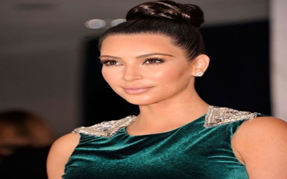   مصر اليوم - طقس باريس يثير امتعاض كيم كاردشيان القلقة على زفافها