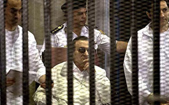   مصر اليوم - الحكم على حسني مبارك بالسجن ثلاث سنوات