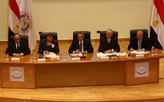 مصر اليوم - تسليم مقار اللجان الإنتخابيَّة في السويس للجنة العليا