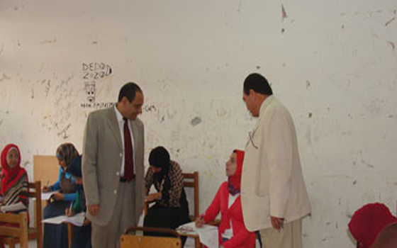   مصر اليوم - رئيس جامعة دمياط يتفقد لجان الامتحانات في كلية التربية النوعية