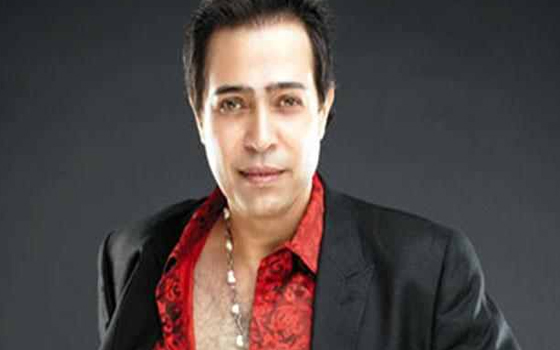   مصر اليوم - الفنان حكيم يعود من بيروت للمشاركة في الانتخابات الرئاسية