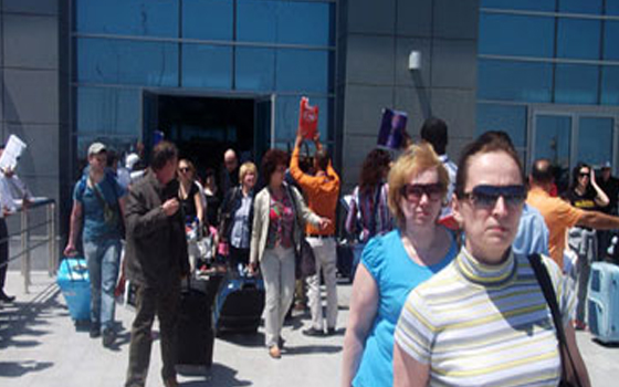   مصر اليوم - مطار الغردقة يستقبل أكثر من 7 آلاف سائح أوروبيّ الثلاثاء