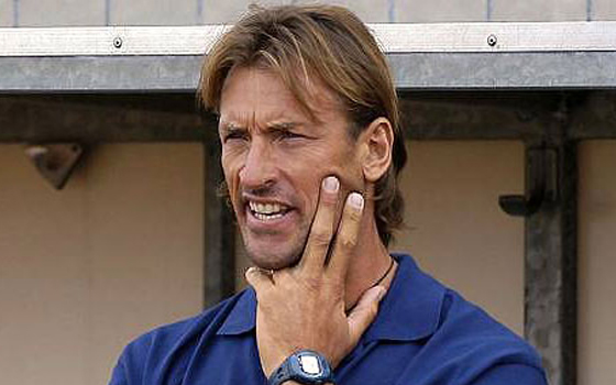 مصر اليوم - رينارد يضع شروطًا خاصة لتدريب الأهلي