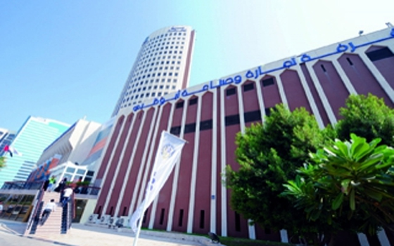   مصر اليوم - عشرة مرشحين يشكلون أوَّل تحالف في انتخابات غرفة تجارة أبوظبي