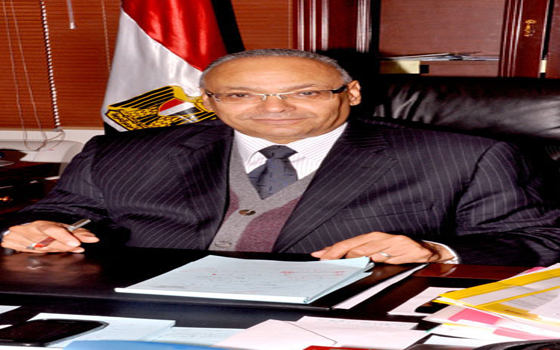 مصر اليوم - محافظ بني سويف يدعم نادي الشبان المسلمين بـ170 ألف جنيه