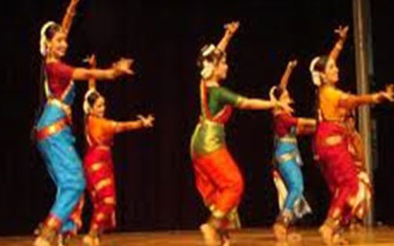   مصر اليوم - مهرجان الثقافة الهندية في رومانيا