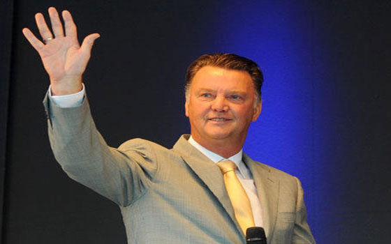   مصر اليوم - اتفاق متوقع خلال ساعات بين مانشستر يونايتد الإنكليزي والهولندي لويس فان غال