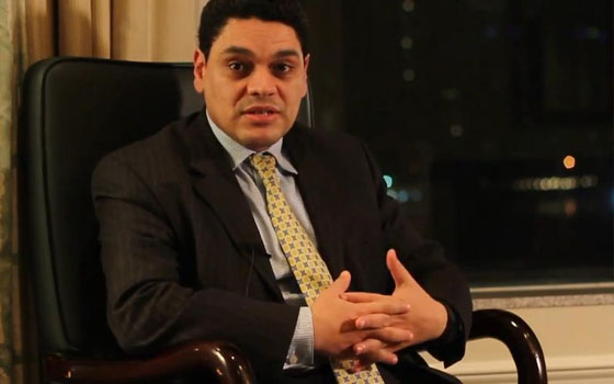   مصر اليوم - معتزبالله عبدالفتاح يؤكّد حزنه على قتلى رابعة العدويّة