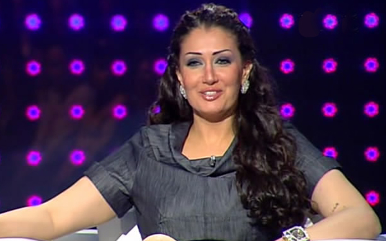   مصر اليوم - الفنانة غادة عبدالرازق تحثُّ المصريّين على اختيار رئيسهم