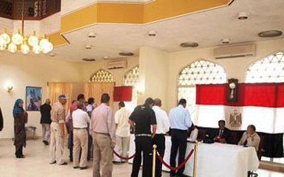 مصر اليوم - أسر شهداء ثورة 25 يناير يقاطعون الانتخابات في السويس