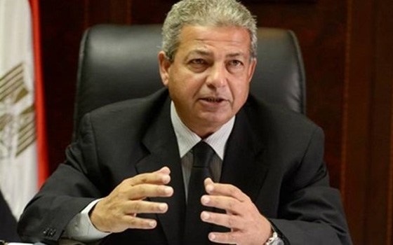 مصر اليوم - وزير الشباب يصرف الدفعة الثانيَّة من الدعم لتطوير نادي الزمالك