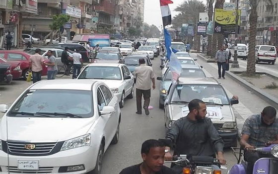 مصر اليوم - حزب النور يُنظم مسيرة بالسيّارات لحشد الناخبين في السويس