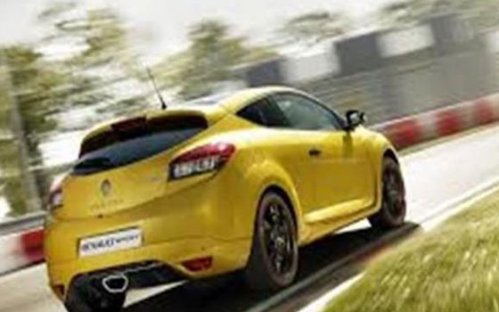   مصر اليوم - رينو تروفي الجديدة تهدد السيارات الرياضية