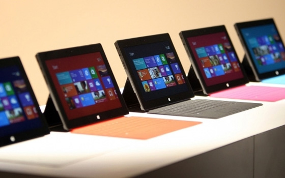 مصر اليوم - مايكروسوفت تجهز للكشف عن حاسبين لوحيين