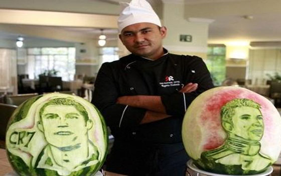   مصر اليوم - رونالدو وميسي ونيمار يشعلون صراع البطيخ قبل مونديال البرازيل