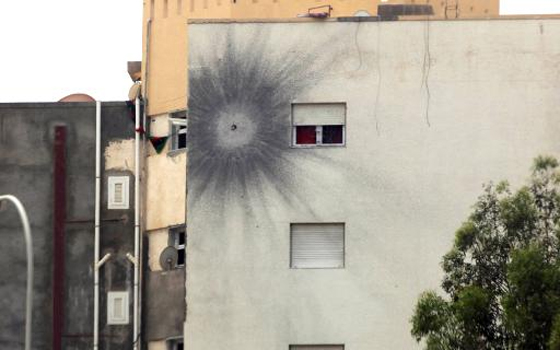   مصر اليوم - إصابة عشرين مدنيًا بأنفجار قذيفة في بنغازي شرق ليبيا