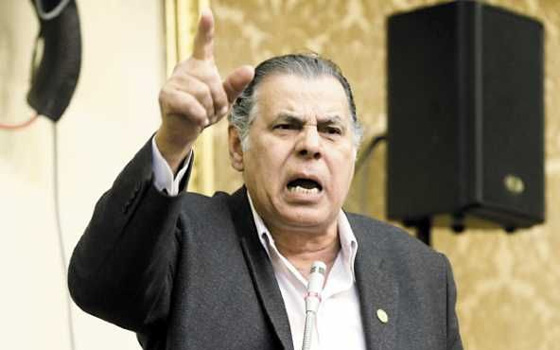 مصر اليوم - جنح مستأنف سيدي جابر تحبس المعتدين على أبوالعز الحريري