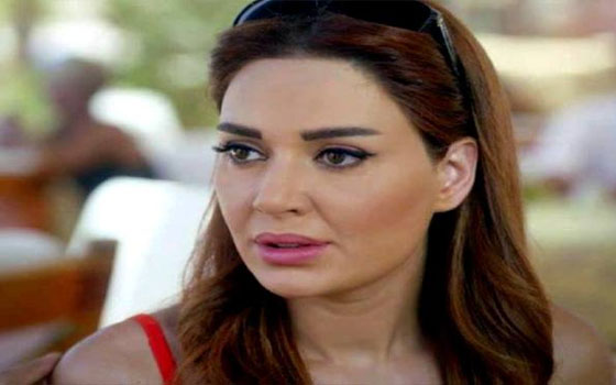   مصر اليوم - سيرين عبد النور تبيّن الوجه الإنساني للفنان في بلا حدود