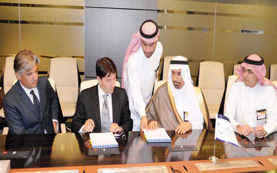   مصر اليوم - الشركة السعوديَّة للكهرباء وقعت 4 عقود لمشروعات تتجاوز قيمتها 2300 مليون ريال