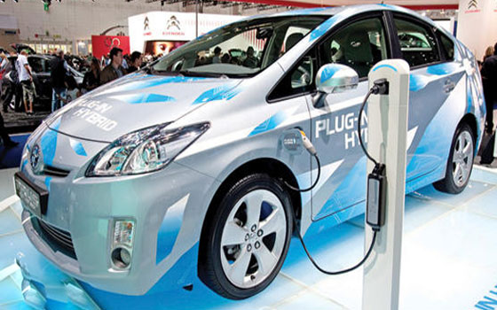   مصر اليوم - تويوتا تطور تقنية أشباه موصلات جديدة لزيادة كفاءة السيارات الهجين