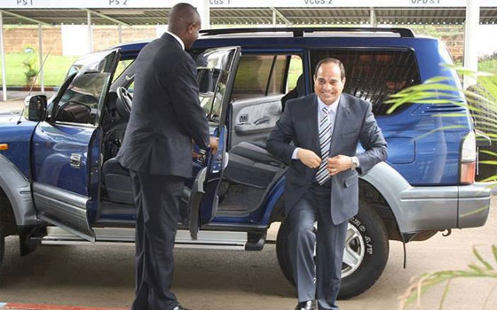   مصر اليوم - السيسي يدعو إلى تفويض جديد خلال فترة التصويت وصباحي يُطالب بالثقة في قدرته