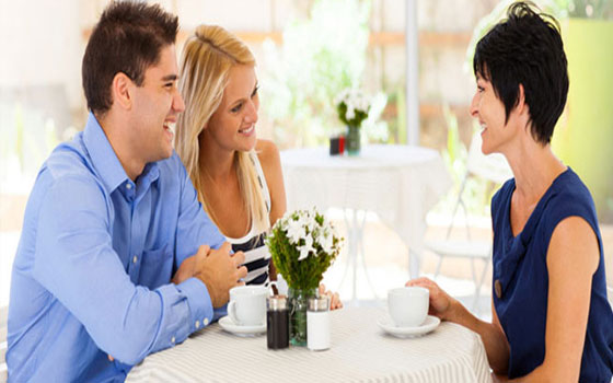 مصر اليوم - طرق فريدة لتفاجئي أمّك بعيدها