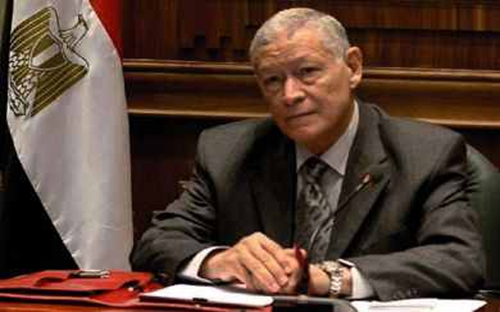   مصر اليوم - مستشار الرئيس الدستوري لم يحدد موعدًا للتصديق على قانوني السياسيّة والبرلمانيّة