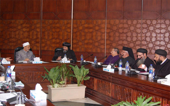   مصر اليوم - الطيب يؤكّد دور بيت العائلة في تعميق الروابط بين المسلمين والأقباط