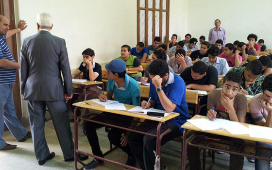   مصر اليوم - بدء امتحانات طلاب الدبلومات الفنيّة في بني سويف