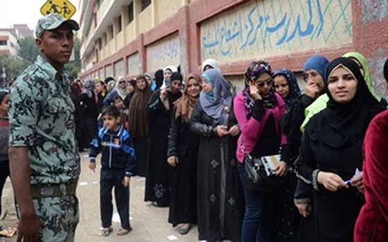   مصر اليوم - حركة وحدة الصف تنظم سلسلة بشرية لحثِّ المواطنين على المشاركة في الإنتخابات