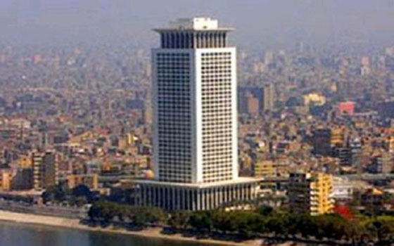   مصر اليوم - مبعوث بريطاني يزور القاهرة ويلتقي مسؤولين في وزارة الخارجيّة