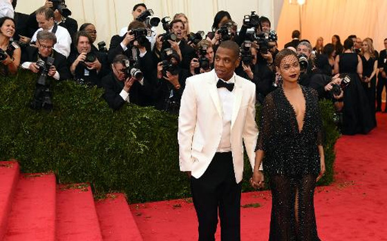   مصر اليوم - صولانج نولز تتعدى بالضرب على جاي-زي زوج شقيقتها بيونسي