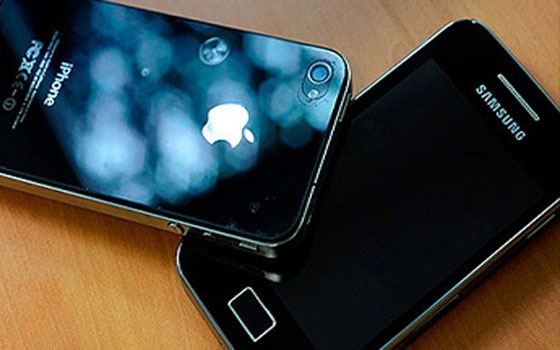   مصر اليوم - هيئة مُحلفين أميركيَّة تُلزم سامسونغ بدفع تعويضات لـآبل