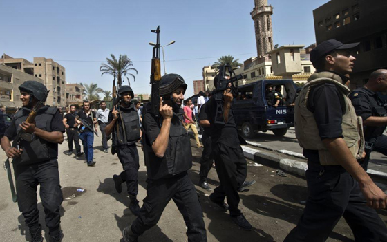   مصر اليوم - توقيف عضوَيْن من الإخوان حاولا التعدِّي على قوّات أمن بورسعيد