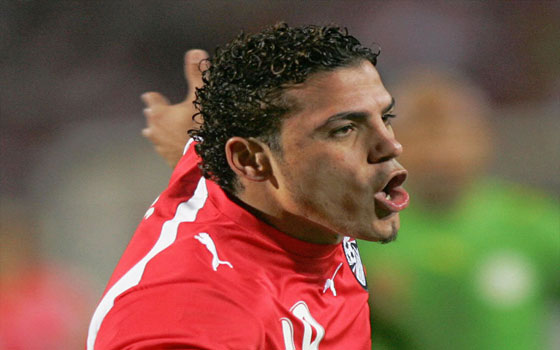 مصر اليوم - البلدوزر يشبه عموري بنيمار ويرشحه للاحتراف الأوروبي