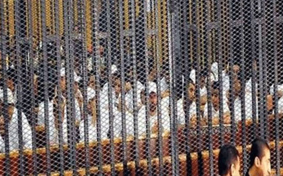   مصر اليوم - سامح عيد يُؤكِّد أنَّ أكثر المستفيدين من أحكام إعدام المنيا جماعة الإخوان