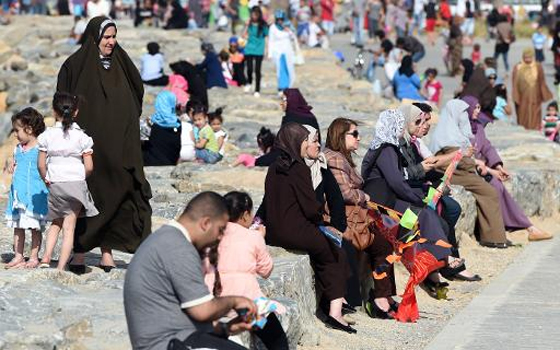   مصر اليوم - الحكومة الجزائرية تعد بنمو اقتصادي يصل إلى 7% قبل 2019